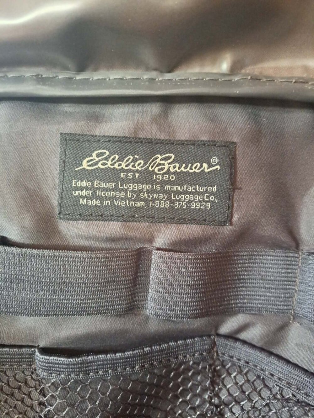 Eddie Bauer Hanging Travel Toiletry Bag Black Nylon Soft Case Mesh Pockets - Picture 7 of 8